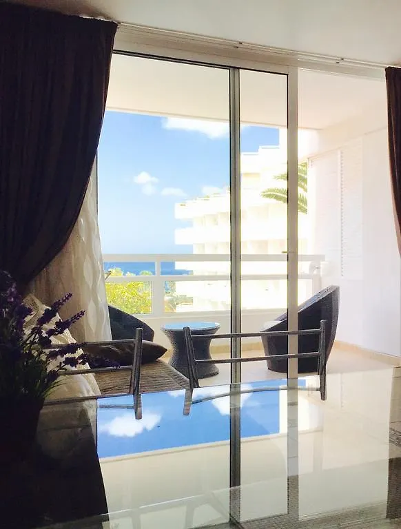 307 Bright, Sea View, Air Conditioning With Swimming Pool 0*, Playa de las Americas (Tenerife)